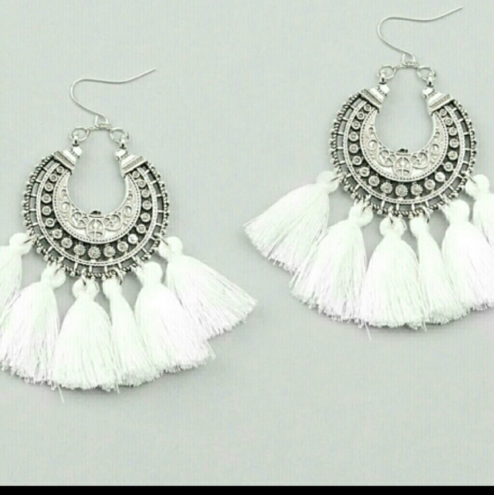 Tassel earring